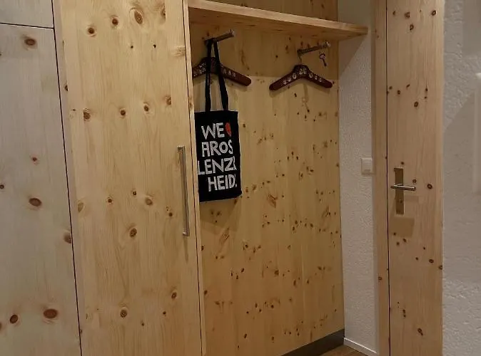 Zum Rota Hus 公寓 阿罗萨